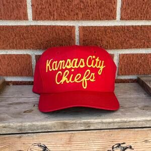 Vintage kansas city chiefs eastport starter script snapback hat